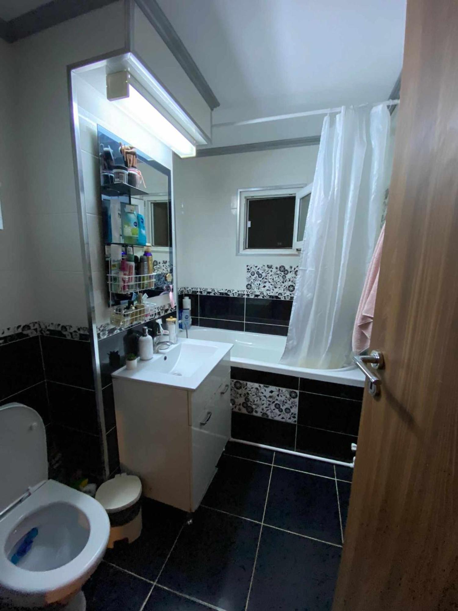 Lovely 2 Bedrooms Flat Cornelia- Central Corabia Exterior photo