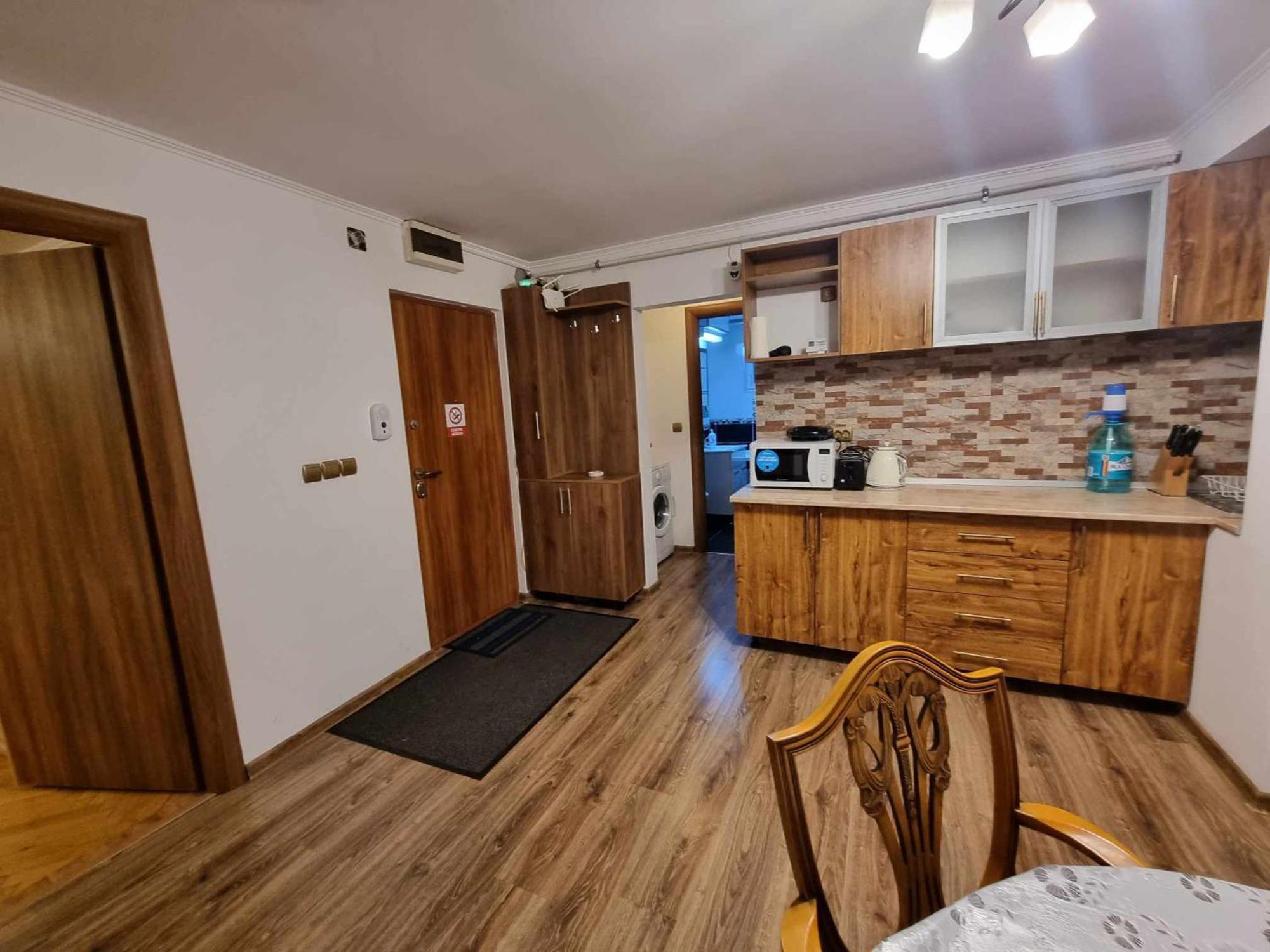 Lovely 2 Bedrooms Flat Cornelia- Central Corabia Exterior photo